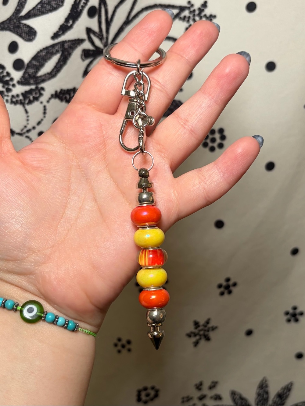 Handmade Beaded Pointed Tip Keychain Self
Defense Accessory Bag Charm Gift